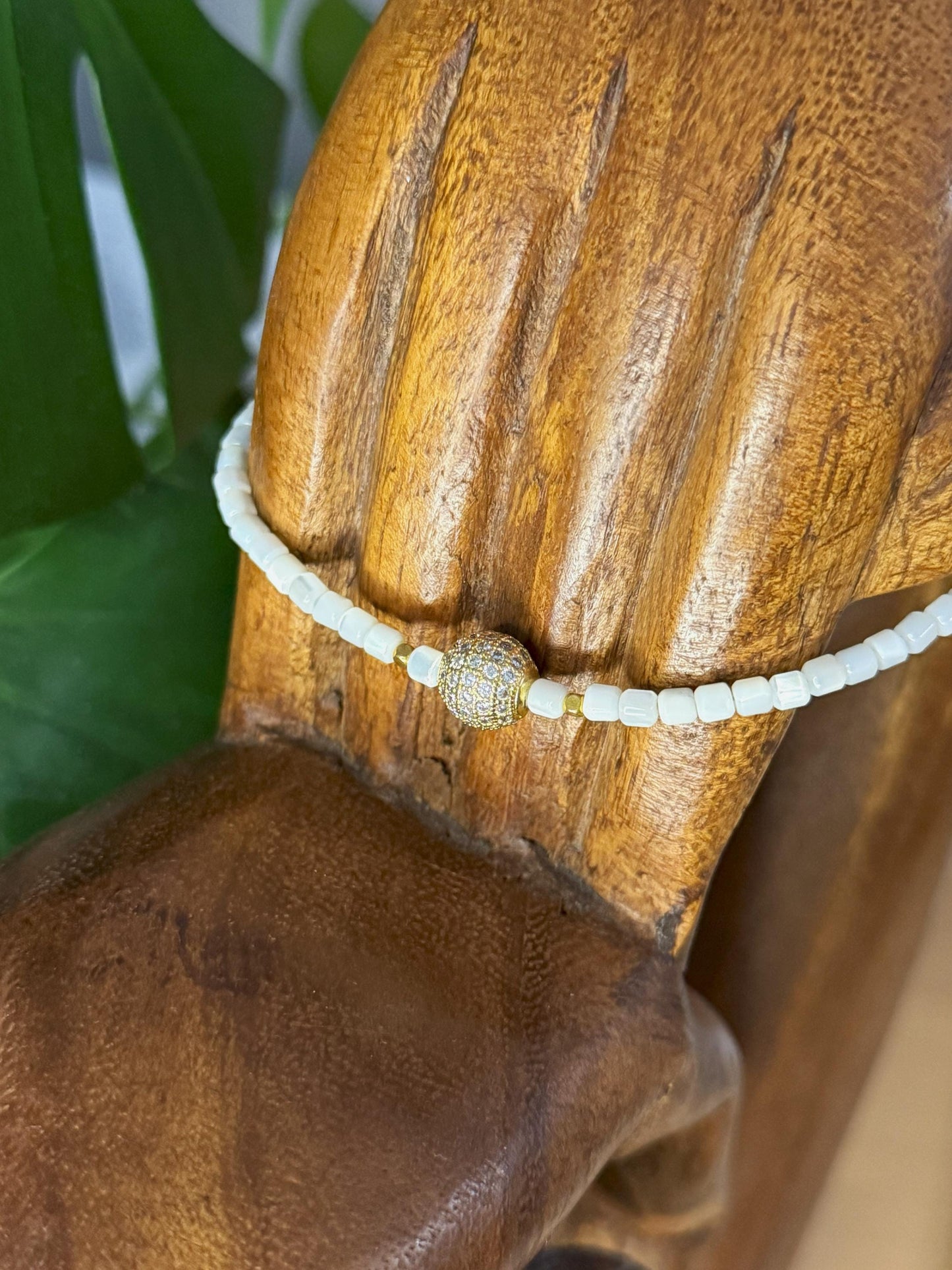 Shell Necklace, Natural Stone, Mothers Day, Elegant Necklace, Bride Necklace, Bridesmaids necklace, White Pearl Necklace, White Shell