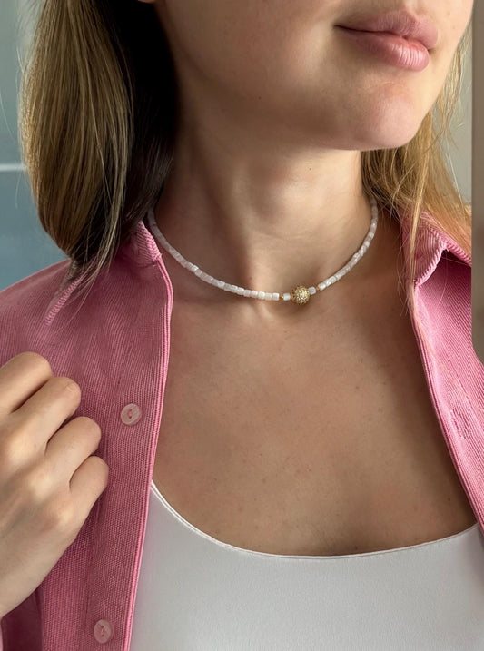 Shell Necklace, Natural Stone, Mothers Day, Elegant Necklace, Bride Necklace, Bridesmaids necklace, White Pearl Necklace, White Shell