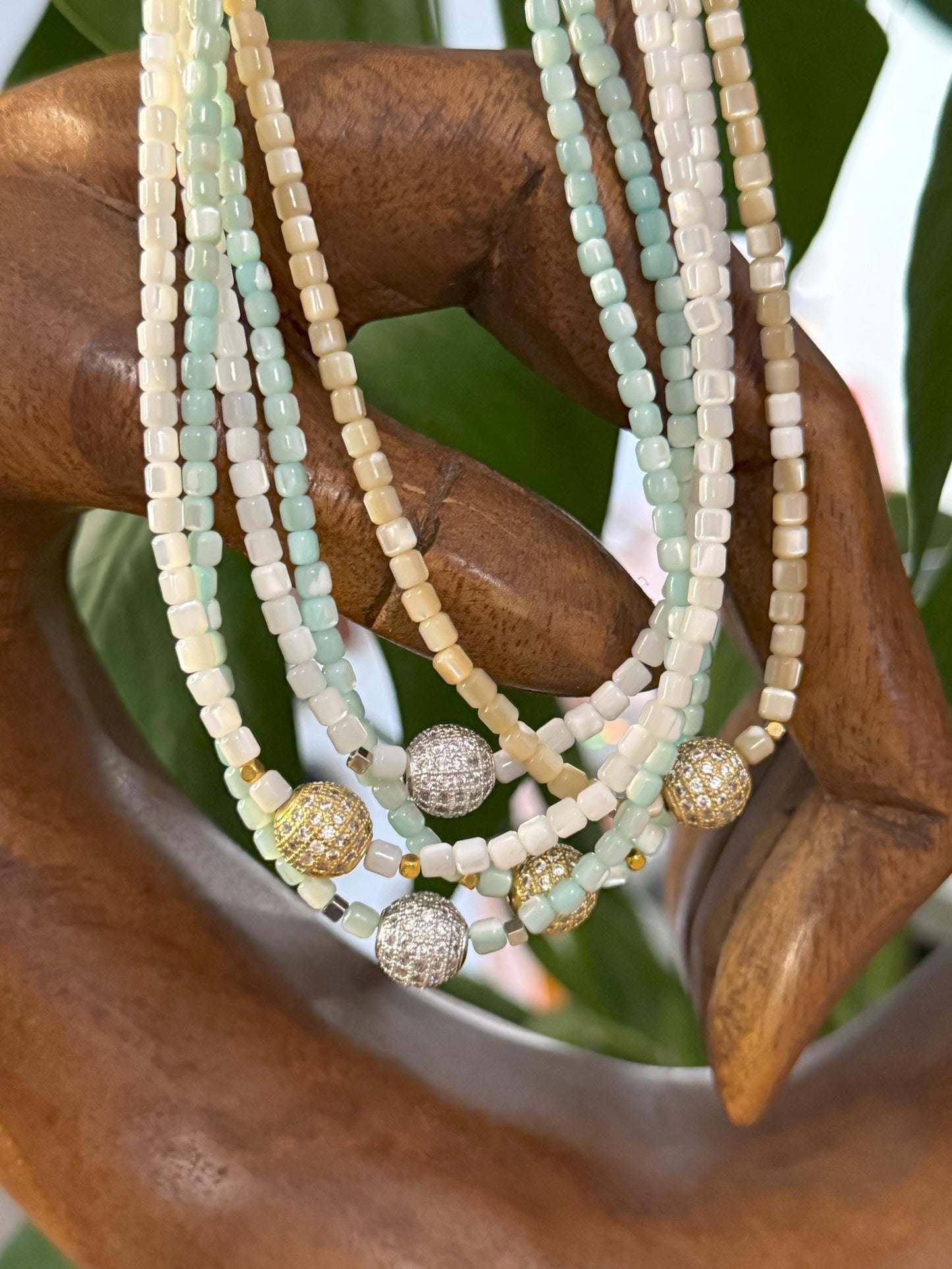 Shell Necklace, Natural Stone, Mothers Day, Elegant Necklace, Bride Necklace, Bridesmaids necklace, White Pearl Necklace, White Shell