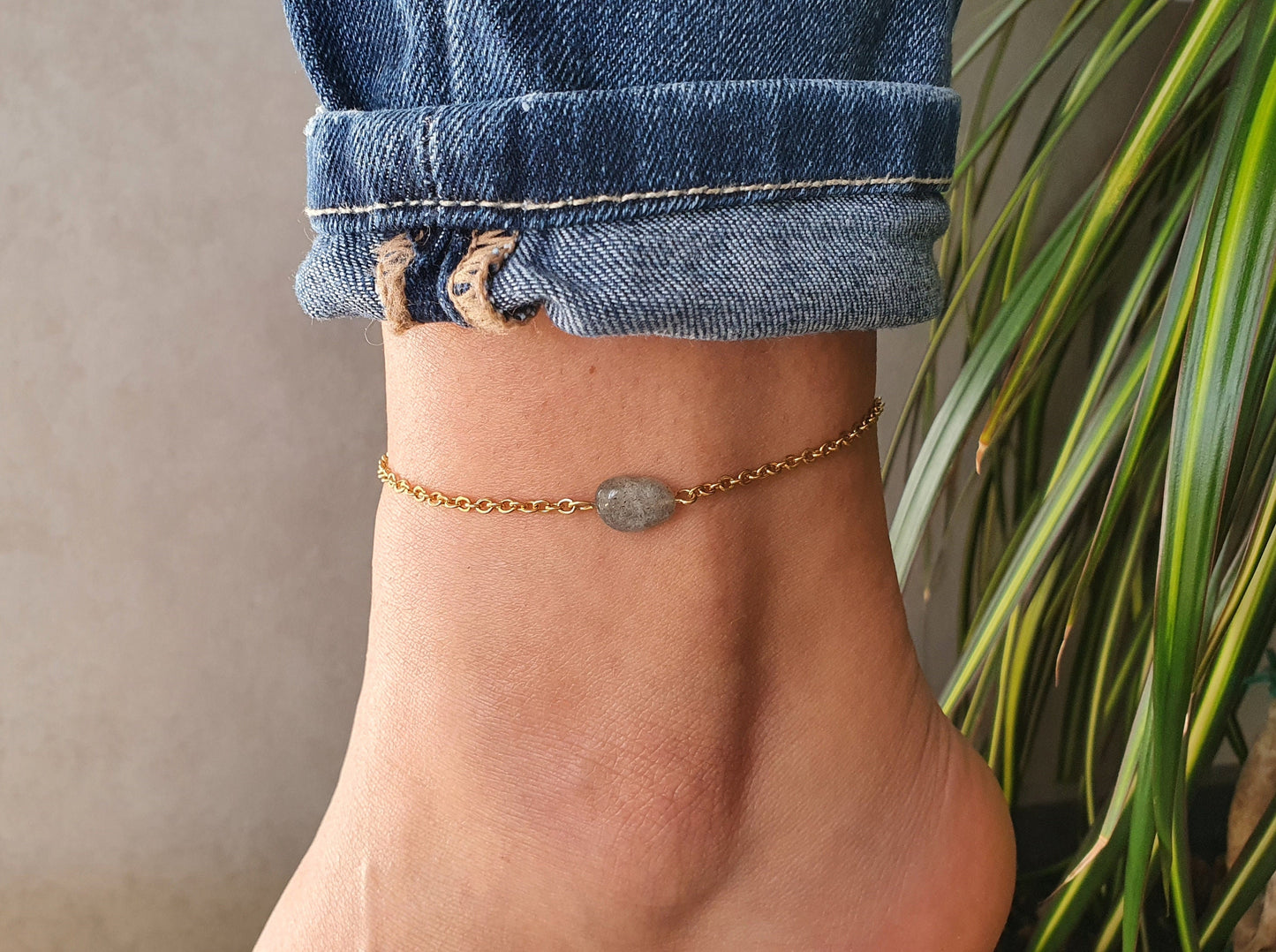 Labradorite Anklet, Gold Anklet, Silver Anklet, Gray Anklet, Ankle Bracelet, September Birthstone, Crystal Anklet, Gemstone Anklet, Birthday